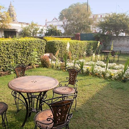 Panchkote Raj Ganges Bed & Breakfast พาราณสี ภายนอก รูปภาพ